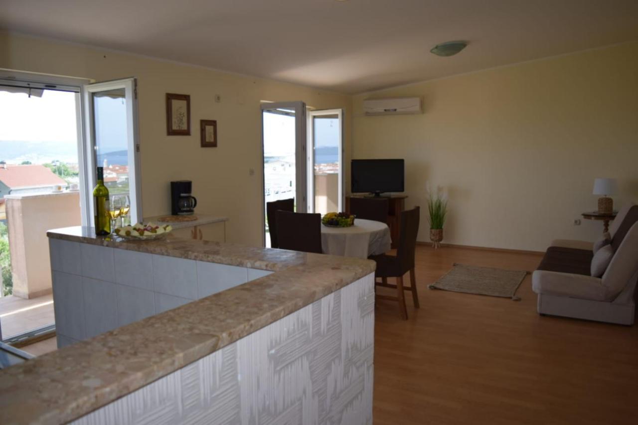Apartments Marta Kaštel Novi Extérieur photo