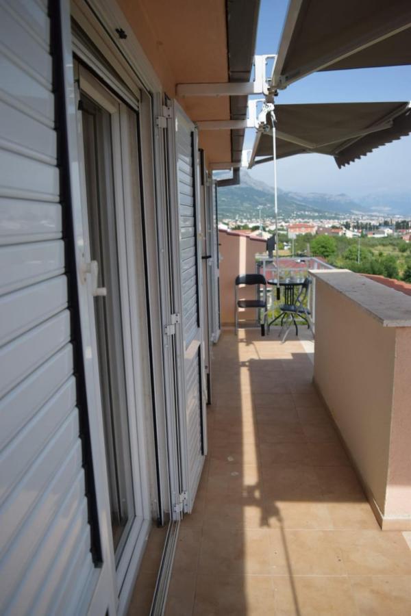 Apartments Marta Kaštel Novi Extérieur photo