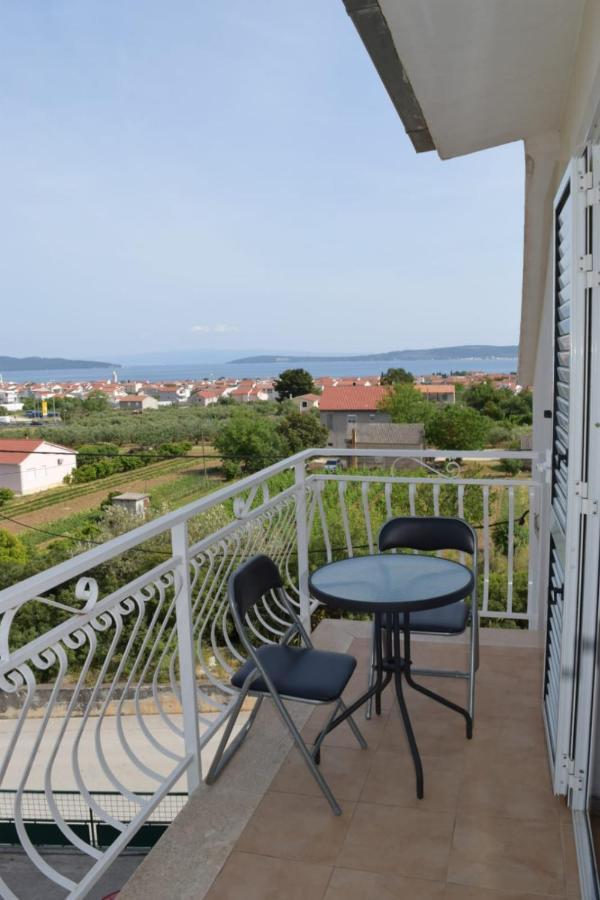 Apartments Marta Kaštel Novi Extérieur photo