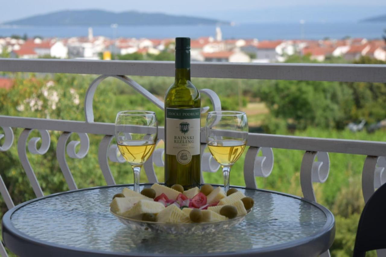 Apartments Marta Kaštel Novi Extérieur photo