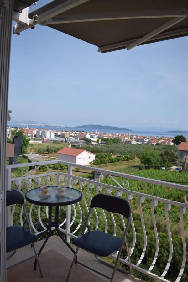 Apartments Marta Kaštel Novi Extérieur photo