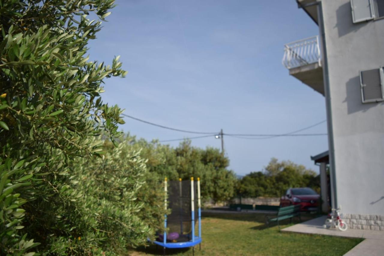 Apartments Marta Kaštel Novi Extérieur photo